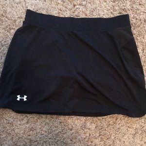 Black under armour skort golf skort